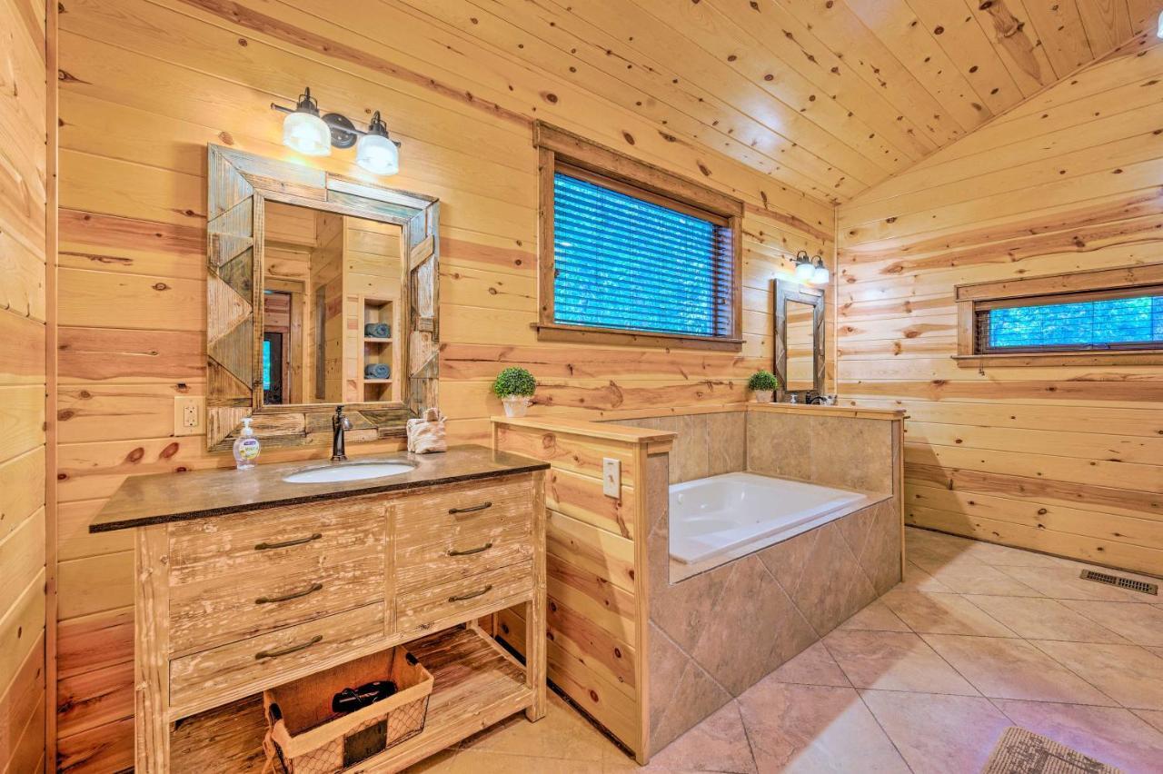 Creekside Broken Bow Cabin With Hot Tub And Fire Pit! Stephens Gap Exterior foto
